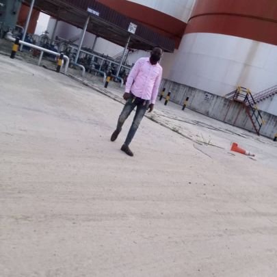 ProlificWrite11's profile picture. Turning words into traffic, leads & loyal fans.
12+ yrs in Petroleum Logistics, Sales & Supply Chain.
I help brands sell through high-converting landing pages.