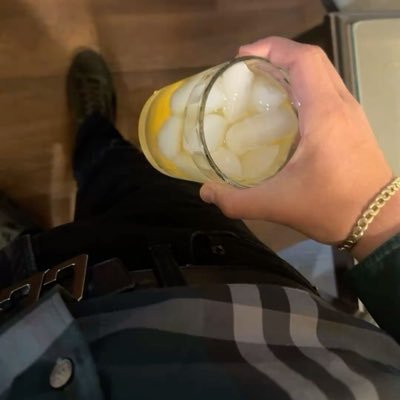 _m24702's profile picture. who’s tryna go grub with me? 19