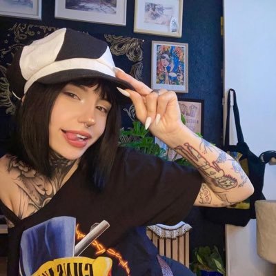 yuprntae21's profile picture. 𝓨𝓸𝓾𝓻 𝓯𝓪𝓿𝓸𝓻𝓲𝓽𝓮 𝓦𝓲𝓽𝓬𝓱 ﹌﹌﹌𝓐𝓹𝓻𝓮𝓷𝓭𝓲𝔃 𝓭𝓮 𝓽𝓪𝓽𝓾𝓪𝓭𝓸𝓻𝓪 ❛𝑨𝒎𝒐 𝒍𝒆𝒆𝒓 ❜