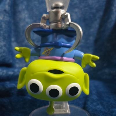 quirky_peipei's profile picture. a lil bit insane, and a lil bit quirky. def old.
daming gusto #warriornun pa rin. 
pero nahatak na ng bini. 

kasama ako sa live ni aiah hahahaha