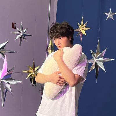 YookSub10's profile picture. 💩🐿️🍑🐯👶👼🦊
♥️B7OB♥️ 
MELODY🎵
YEJIAPSA💙
🖐️👆
BTOB ONLY