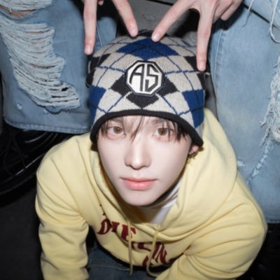 huihuiduck's profile picture. 치묭적인 #신유