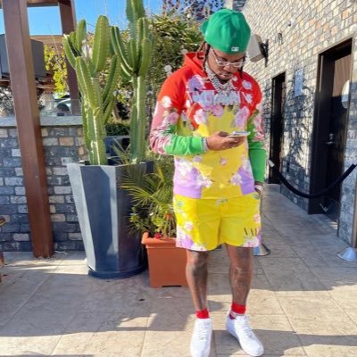 1bluntboy's profile picture. realmadrid/stonebwoy /CR7 THE GOAT