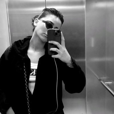 liwxc's profile picture. 