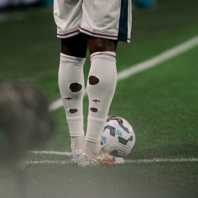 emma69241's profile picture. Wizkid and Cr7 fan ❤️  Gunners4life❤️🤍