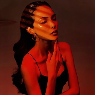 _martisax's profile picture. charlotte austin + engfa waraha