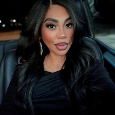 TracyLovesYou_'s profile picture. 28 ✨ | Wifey to @aye_aberham 💍 | Mama to Jace, Ava  & Aria 💙💗💗  | US Air Force ✈️ | Life’s too short 🦋