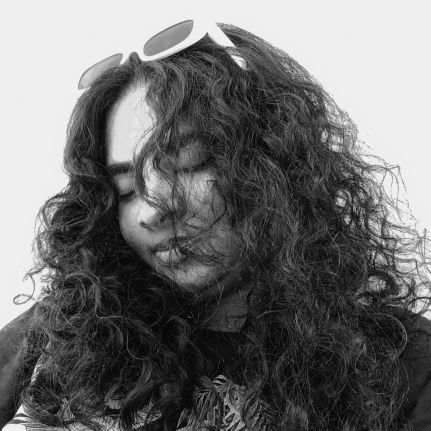 ZZelprup's profile picture. Sky has no limits, So fly high to achieve your dreams !!