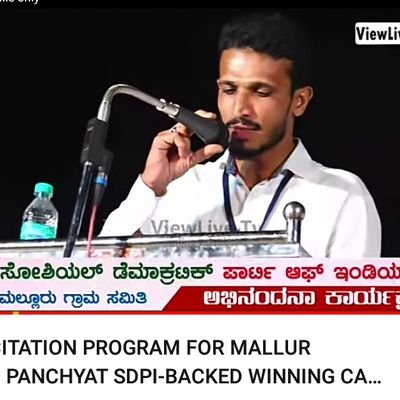 YaseenMallur's profile picture. ಭಾರತೀಯ ಕನ್ನಡಿಗ ಮುಸಲ್ಮಾನ... 🇮🇳 💛❤️
ನ್ಯಾಯಕ್ಕಾಗಿ ಧ್ವನಿ ಎತ್ತುವವನು... ❤️💚