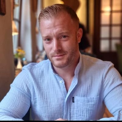 Nichola44854121's profile picture. Enkel hier om verder te kijken dan dat mijn neus lang is.