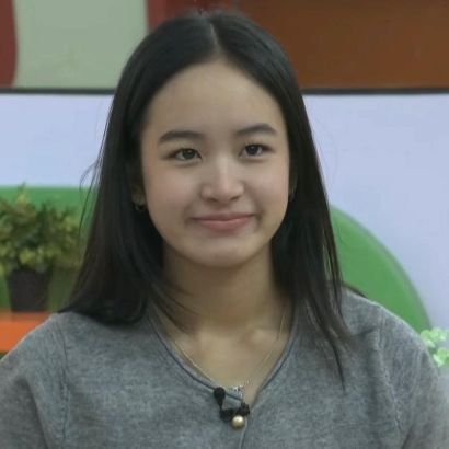 PilsukByun's profile picture. • 00 liner • she/her • Eri • Czennie • Carat                                      • Bbhl • Markf • Wonwoori