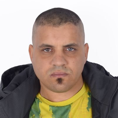 jugurtha_yazid's profile picture. Diplômé Ingénieur en Informatique et titulaire d'une Masterclass en Digital Marketing, je cultive l'alliance rare entre la technique et la stratégie.