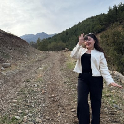 zeyneppiremm__'s profile picture. 