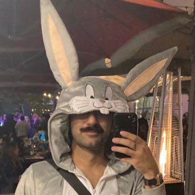 notwachowski's profile picture. dirty leftist sympathizer. trying to be a just and adjusted man in an unjust and unadjusted world