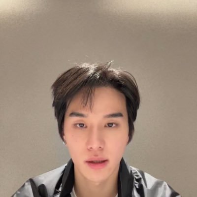 jhwoos's profile picture. 재현정우 | 𝒥 2024.08.26🤎