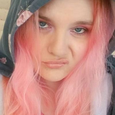 sarahmarie_o_O's profile picture. Texas Democrat