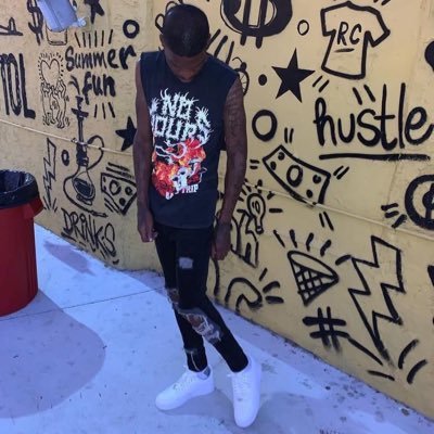 waterhead_reek's profile picture. CARS FOR SALE 🚘 AUTO BODY REPAIR / PAINTING🎨 IG/SC: @REEKWH