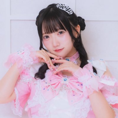 Cheriecla_erina's profile picture. え~！また見にきてくれたの？ありがとう🫂🌟@Cheriecla_idol の水色担当🩵リーダーの" しずき " さんだよ.ᐟ.ᐟ 他の𝗦𝗡𝗦もよかったら覗いてみてね.ᐟ.ᐟ撮ってくれたチェキは #ぱくぱくえりにゃんこ 🧊でツイートしてくれたらリプしにいくからぜひ✍🏻 ちなみに、8/1生まれのしし座のO型
