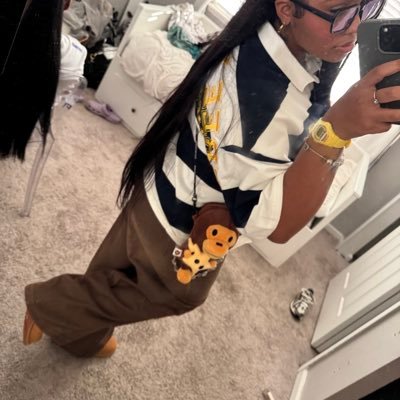 rayygworld's profile picture. ig | @raellejamiyaaa