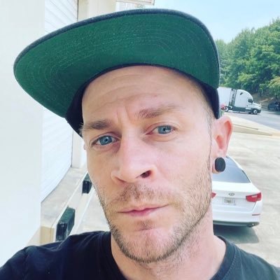 KevinCahn0319's profile picture. 