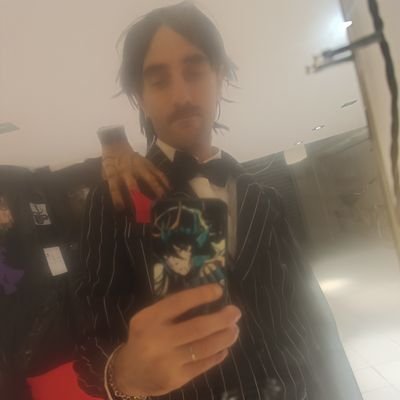 ArmonioHG's profile picture. Io sono io e tu sei tu. E' stupido paragonarsi agli altri! #BArmy #BritneyArmy #SaintSeiya #ICavalieriDelloZodiaco #Pokémon (he/him)