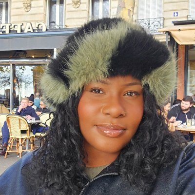 Yewande92's profile picture. Certified yapper
Movie/TV/Video game nerd
follow me on insta: https://t.co/iEEMWqN7Z2