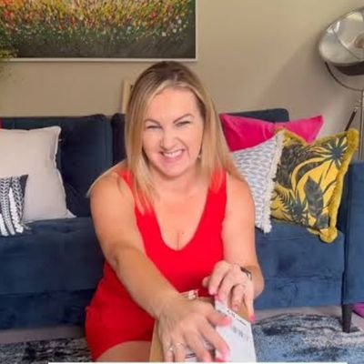 JacquelineRoon's profile picture. Breaking news: Christian single mother, proudly a Trump lover, defending liberty. MAGA forever! Proud patriot, pro-Elon Musk. America will be great again🇺🇸