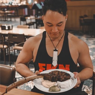 XiaoGreenFrog's profile picture. Mmm.