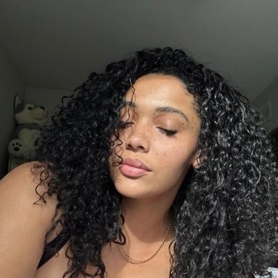 isabellsnow85's profile picture. 