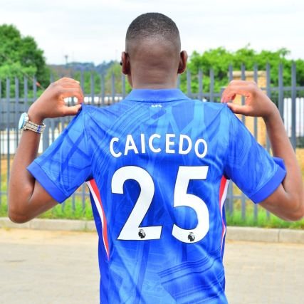 Johnlonely52226's profile picture. As for me and my family we  serve the living God. Die hard fan @Realmadrid and @Chelsea .

https://t.co/JUwL2lKn1p