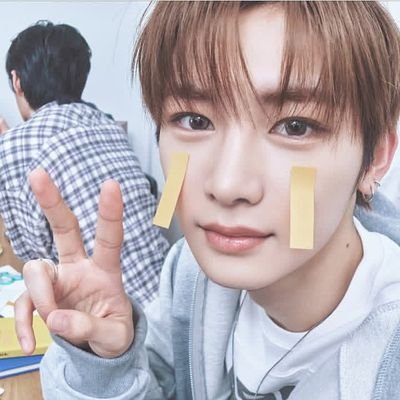 myyuanxin's profile picture. she/her,INFJ,
I'm just a kid who enjoy every yaoi and love our ald1 uncle.
OT8 allyz/xinari
(not new to kpop, been in that industry for 8 years)