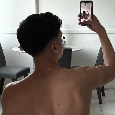 rvvdrigo's profile picture. amores vicios e obsessões