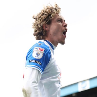 toddsversion's profile picture. roll on 25-26, playoff chasing blues. tiktok: _tcversion. TODD CANTWELL🎯✨, sam szmodics👑,🇮🇪, •est 20.03.23•