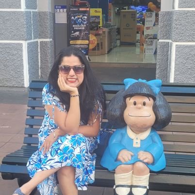 mariamercedes79's profile picture. Tengo el súper poder de tratar de agarrar algo que se me está cayendo y botar 2 cosas más. Cinéfila. Profesora.Lectora compulsiva.