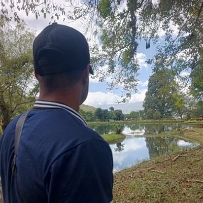 Ccarlos52731's profile picture. 