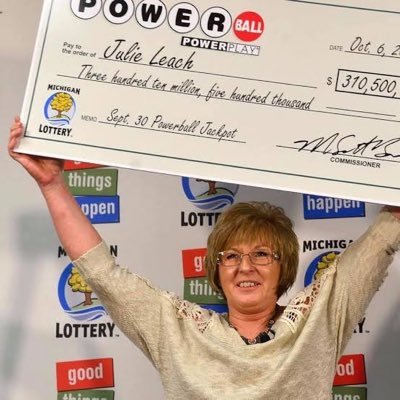 GoldenDevil183's profile picture. I'm Julie Leach  the powerball winner of $310m lottery winner, I'm here to help those in need and give out randomly to people ❤️