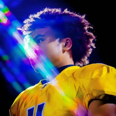 _deyontayG's profile picture. Farrell Area High School 📍 Student Athlete C/o 29 LB,RB 6’1 190lbs ❕(email: evermption@gmail.com) PN 724-877-5328 HC @peguesAMP📲 #3️⃣sWorld🪐 1OF1👣