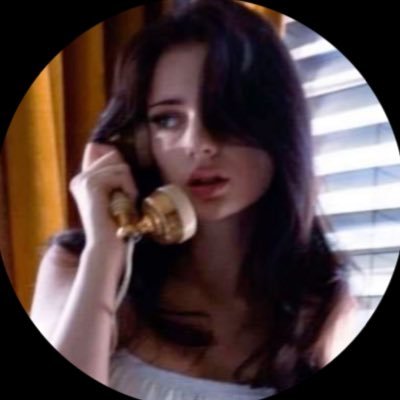 llivecamd's profile picture. "الأرض أرضي والمدار مداري"