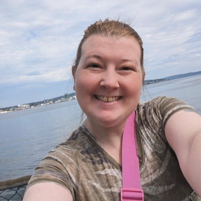 rechelsmith678's profile picture. I love family , animals and God !!!!🙏❤️🌺