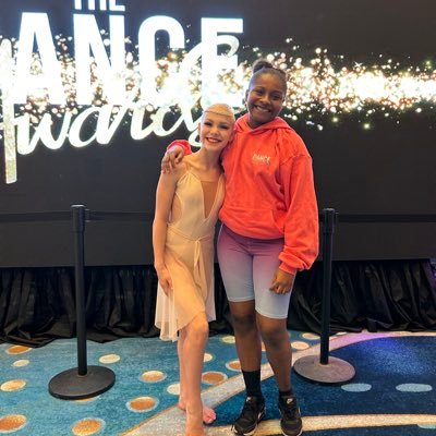 dioneew__'s profile picture. ᴅᴀɴᴄᴇʀ🩰|| 23🦋|| Bi 🏳️‍🌈 || Pro Choice 🩷