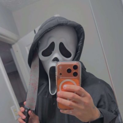 connormcneely6's profile picture. 