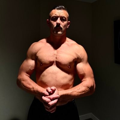 jt_tradez's profile picture. 