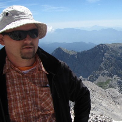 IDerenda's profile picture. The truth has no defense against a fool determined to believe a lie. (Mark Twain)