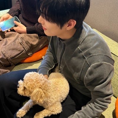 nammisaeggi's profile picture. 사랑한다는 말보다 훨씬 사랑해요