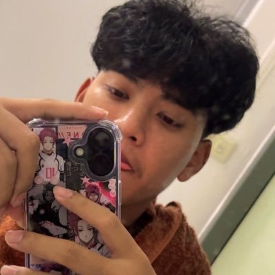 MaiDeeLoeyNaJa's profile picture. 