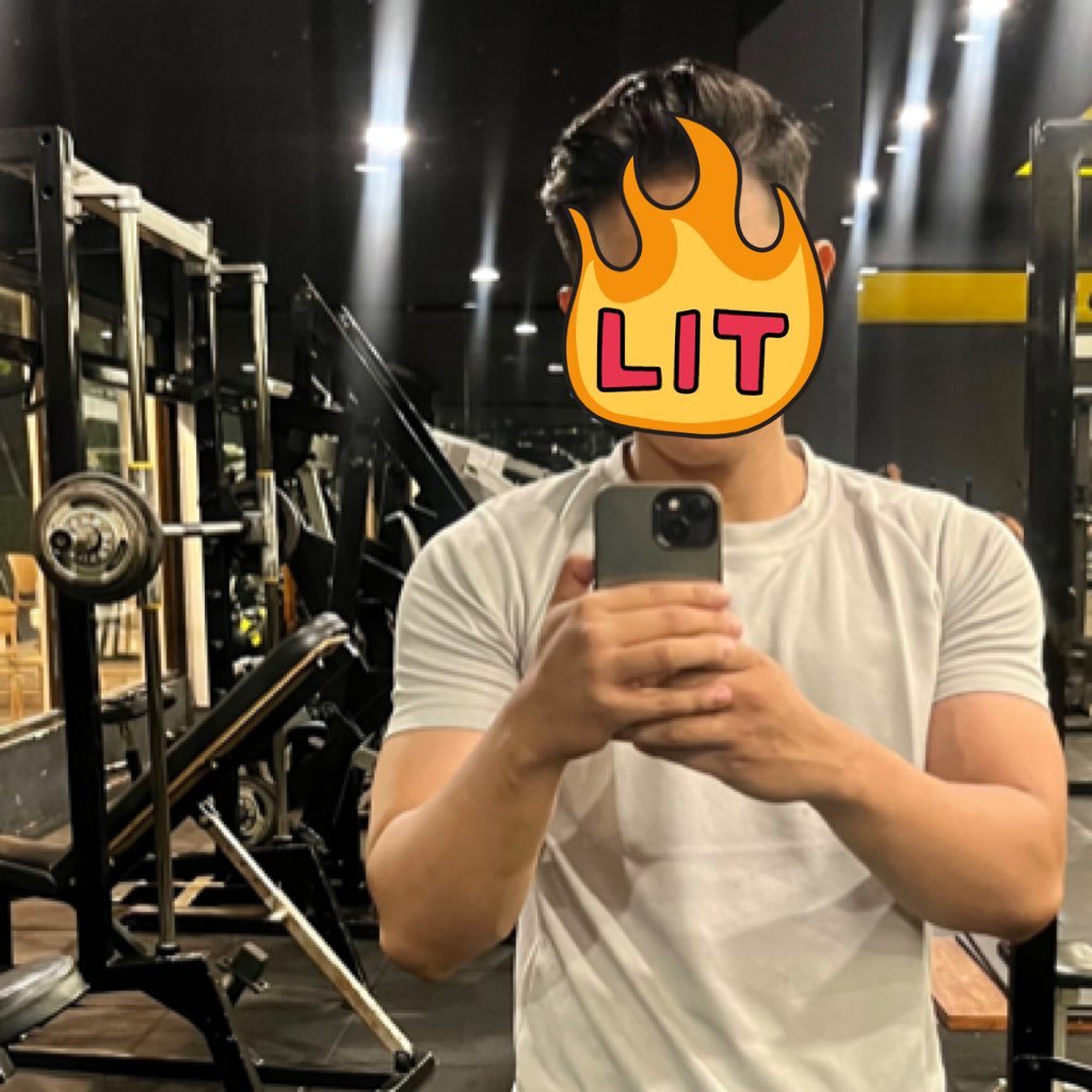 argbyx's profile picture. FUCK ROMANCE