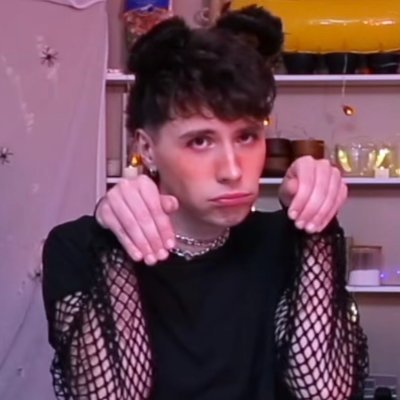 sugamaee's profile picture. I like to draw :D
18