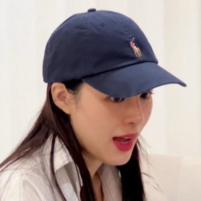 twentyfivepx's profile picture. • ᴛᴀᴇɴʏᴛᴀᴇ • ʀᴇɴᴇʙᴀᴇʙᴀᴇ • ᴡᴇɴᴅʏ • ᴊɪᴍɪɴᴊᴇᴏɴɢ • ʟɪɴɢᴏʀᴍ — (fan account)