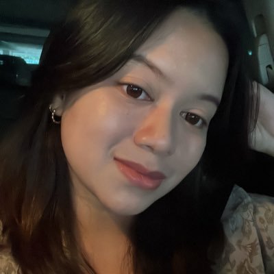 lunisa_'s profile picture. Series of nonsense crap