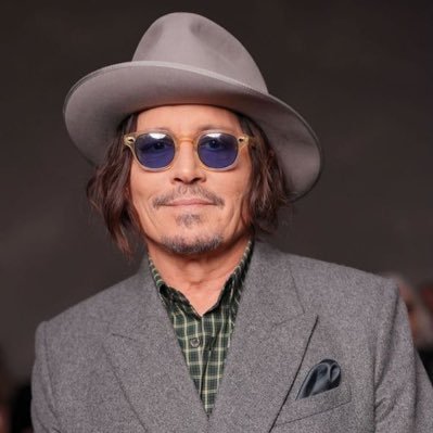 JohnDepptweets's profile picture. 🎬 Actor | 🎸 Musician | ✍️ Storyteller